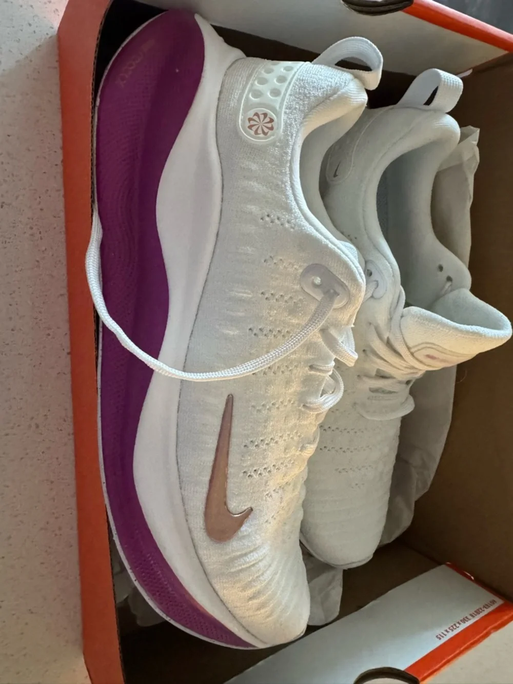 Nike Women’s White Knit Runners with Pink Accent - Picture 2 of 6